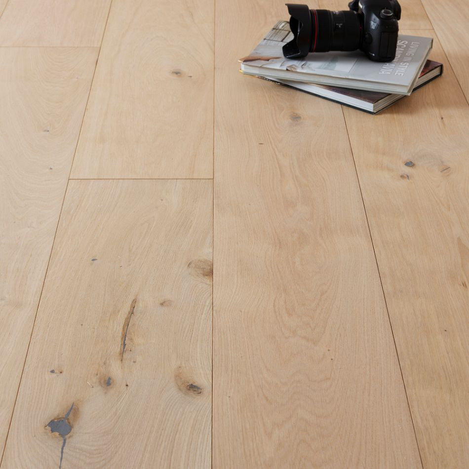 Artisan Flooring Unfinished Originals Wideplank 20/6 French Oak 