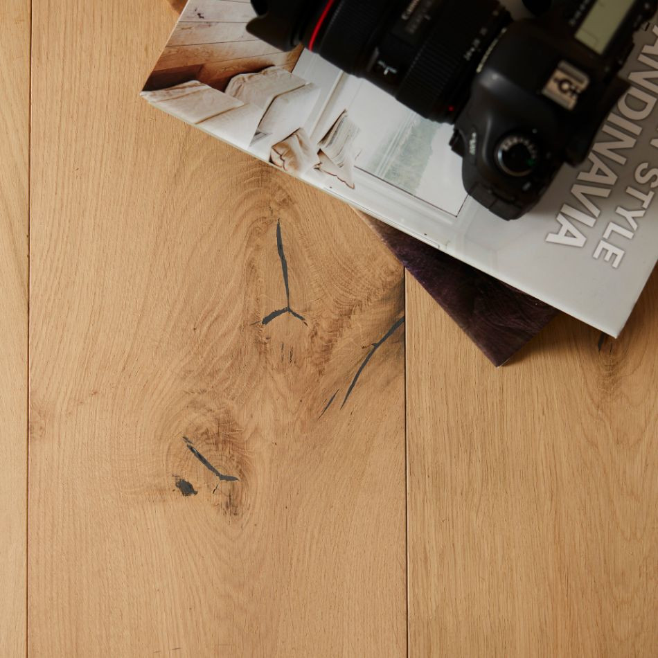 Artisan Flooring Unfinished Originals Wideplank 20/6 French Oak 