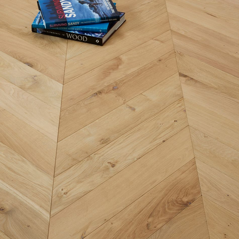Artisan Flooring - Alnwick Chevron/Unfinished Multi-Ply Oak