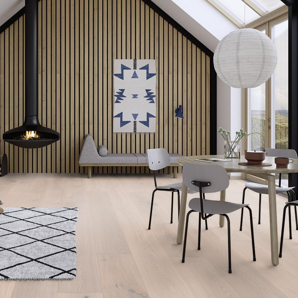 Artisan Flooring Chaletino Pearl Oak Traditional