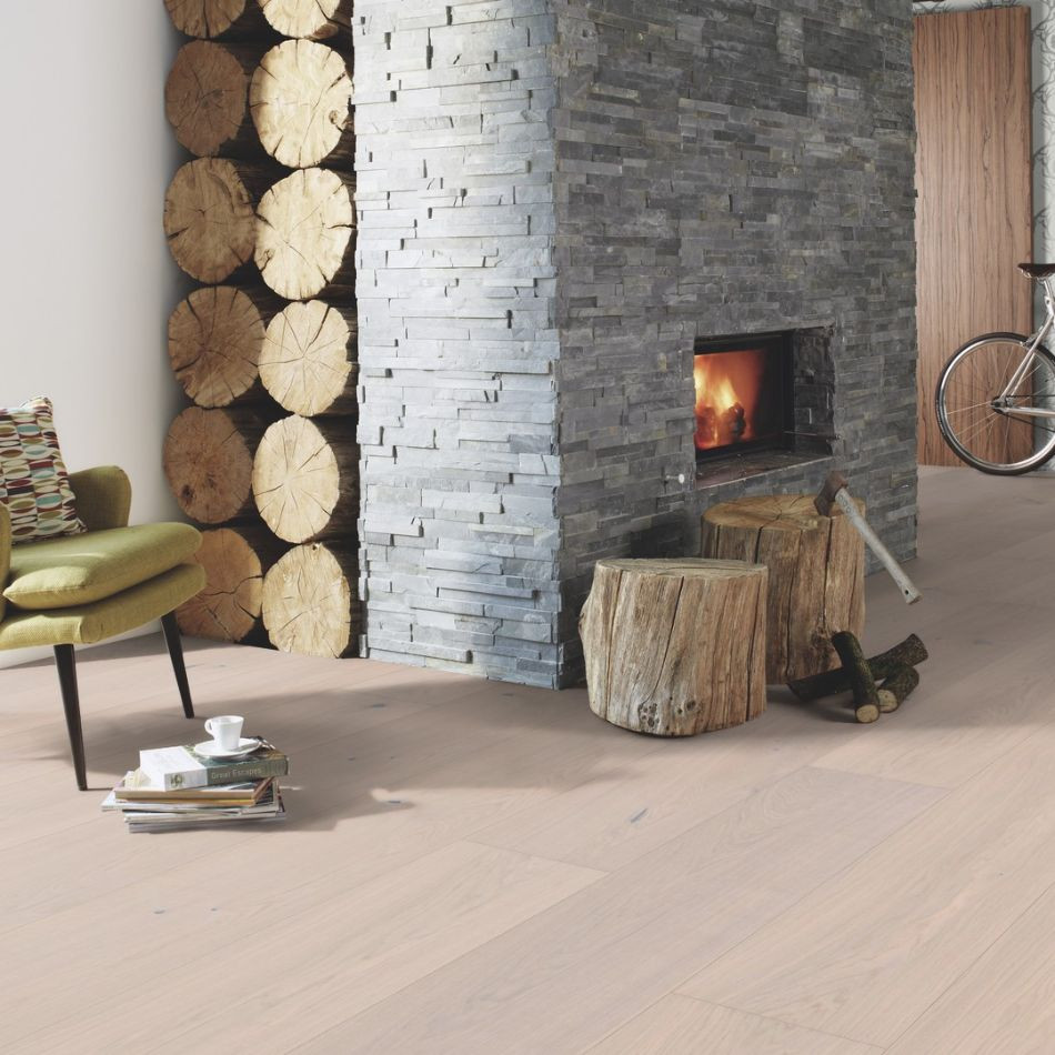 Artisan Flooring Chalet Pearl Oak Traditional