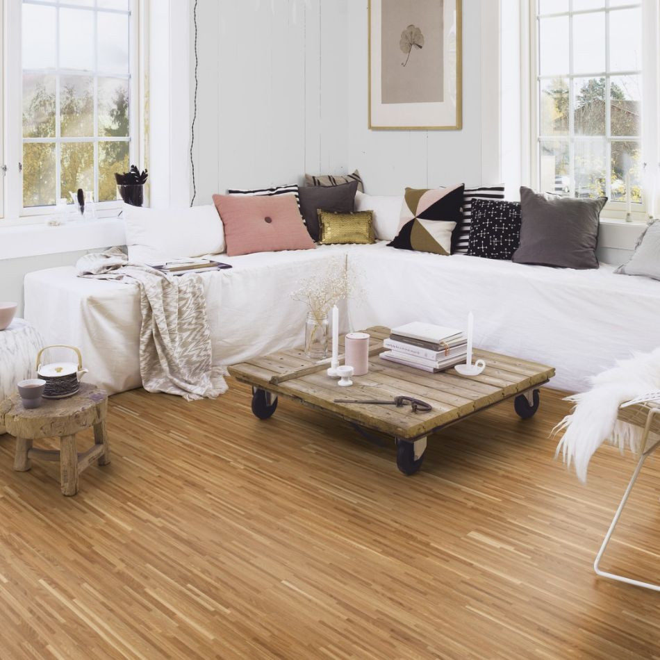 Artisan Flooring - Fineline Oak Live Natural