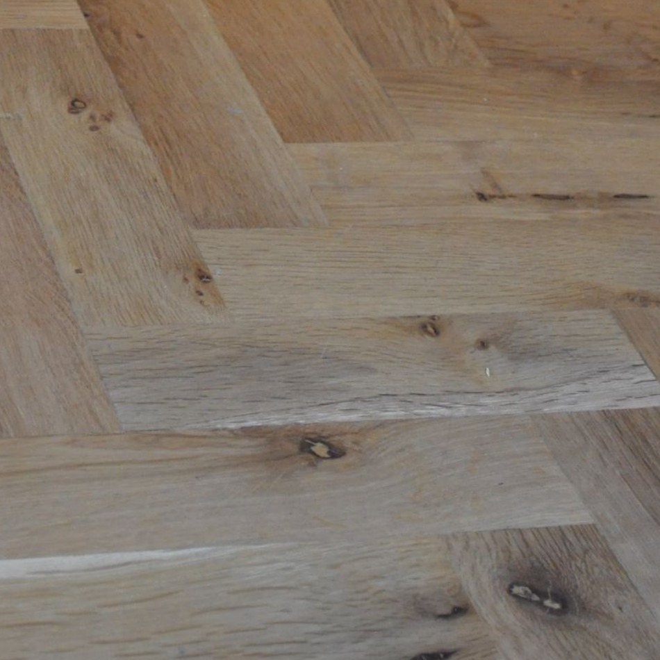 Artisan Flooring - Rustic Grade 22mm Solid European Oak