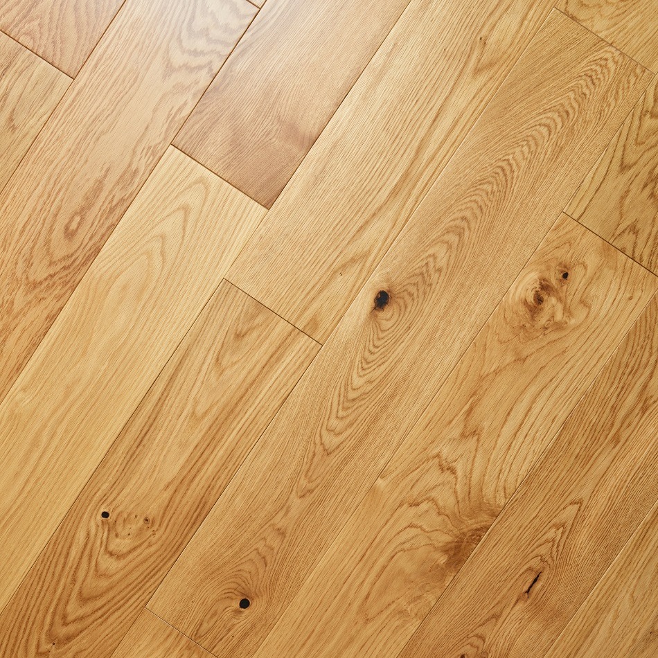 Artisan Flooring - Satin Lacquered Traditional 18/4mm French Oak 